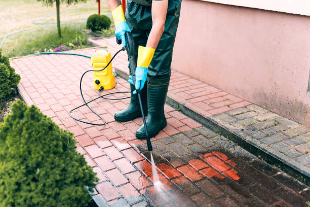 Spring Cleaning in Five Points, FL